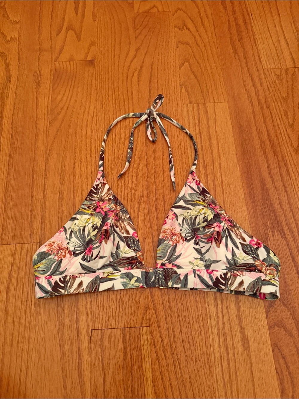 Victoria's Secret Essential Halter Bikini Top in Tropical Palm Print